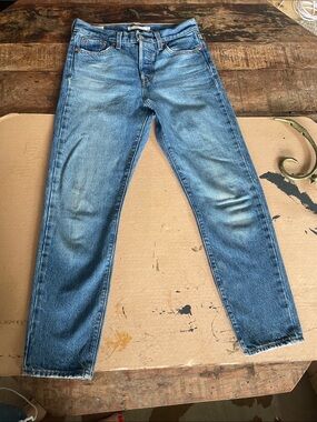 Levi's Straight Leg Medium Blue Wash Jeans, the Wedge Style.